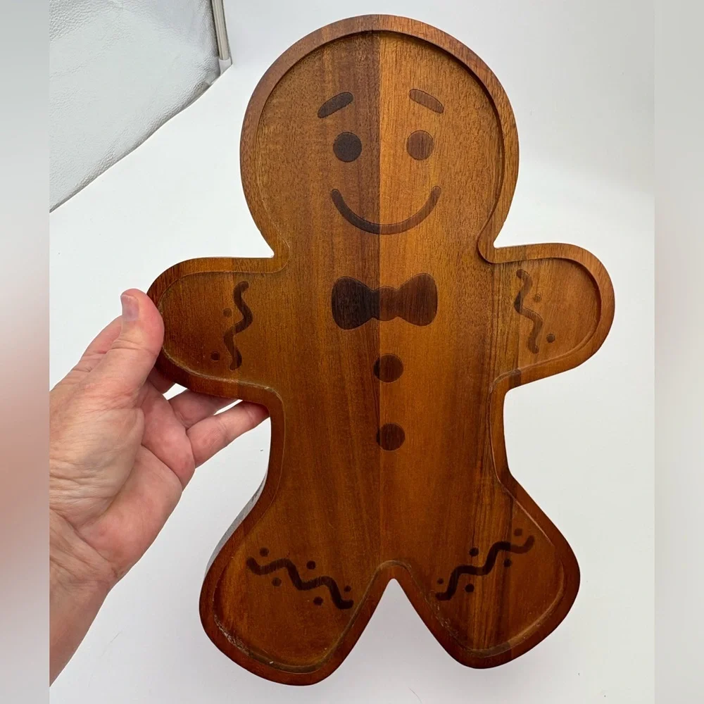 Wooden Gingerbread Man Cutting Board